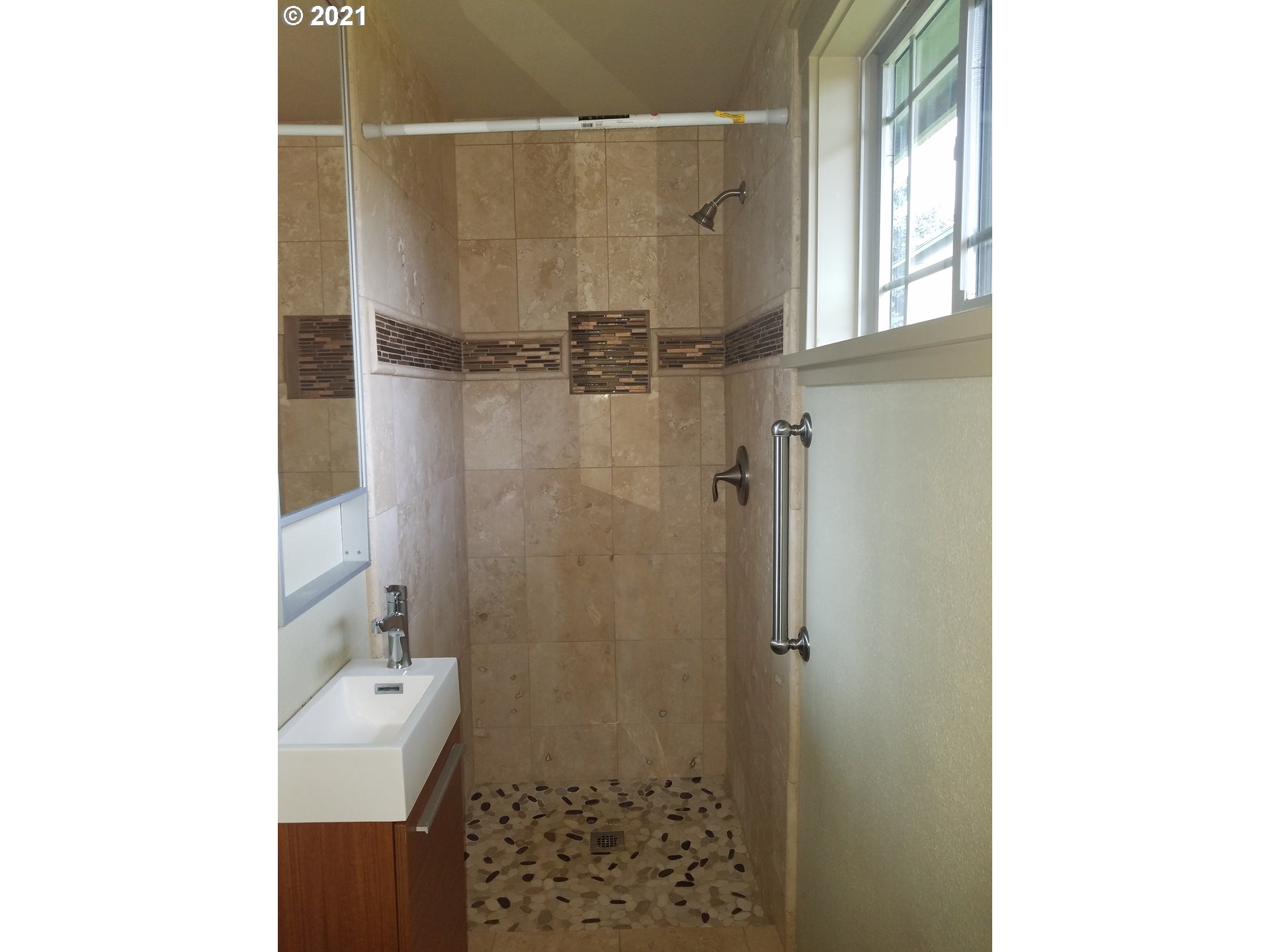 249 South 35th Street Springfield, OR 97478 - Photo 17 of 23