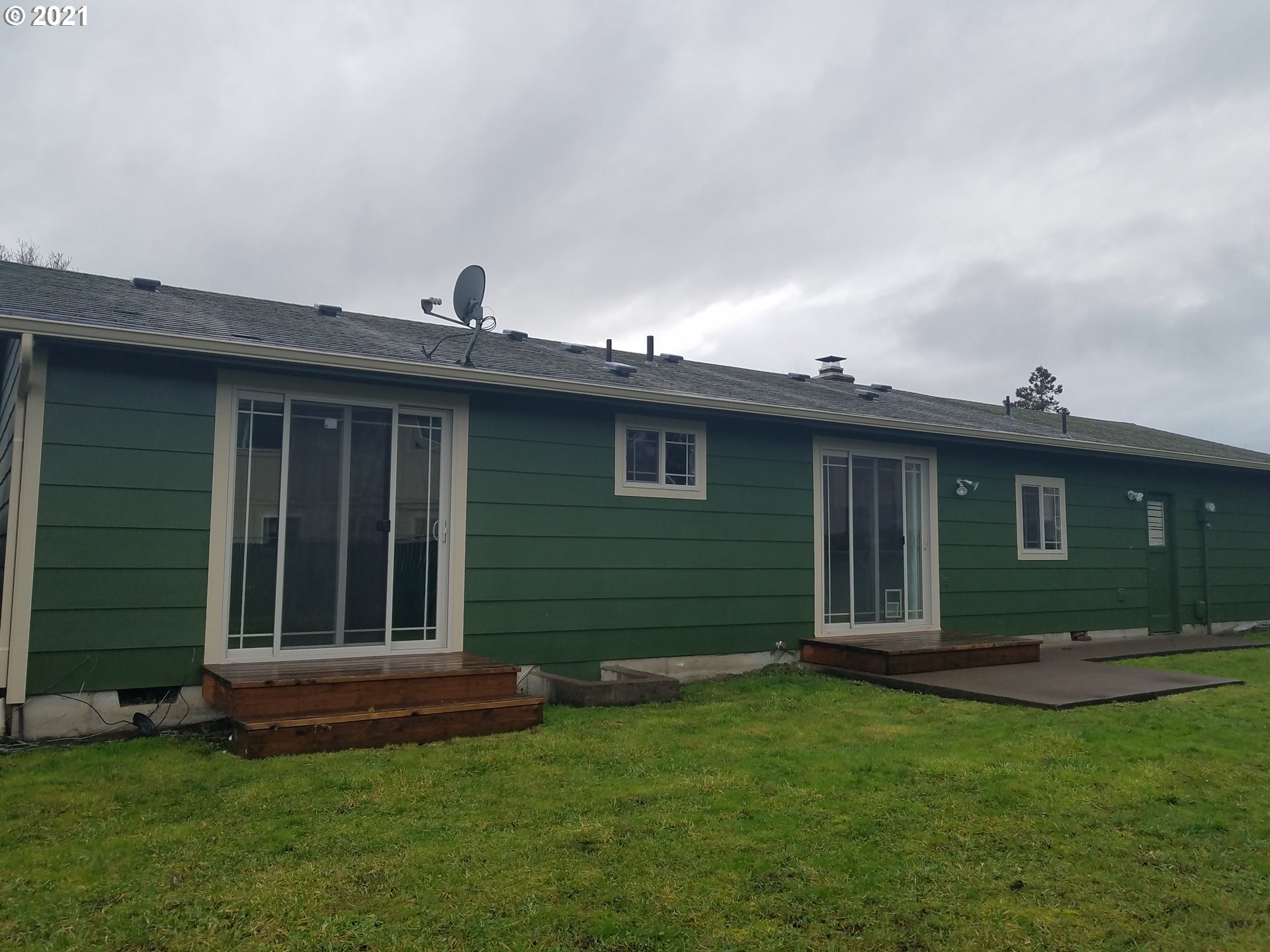 249 South 35th Street Springfield, OR 97478 - Photo 19 of 23
