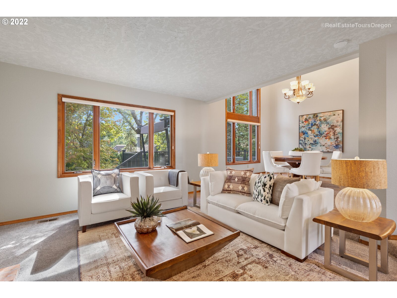 6806 Southwest Windemere Loop Portland, OR 97225 - Photo 4 of 30 Gallery Image 4