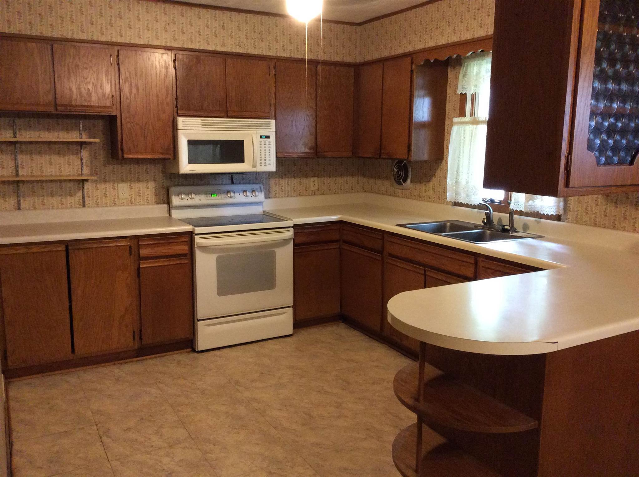 15075 East Reef Road Mount Vernon, IL 62864 - Photo 3 of 25 Gallery Image 3