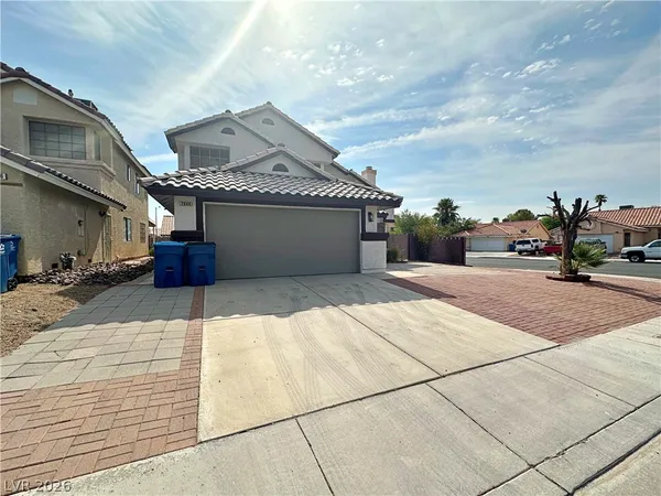 $2,590 | 7040 Encore Way, Las Vegas, NV 89119