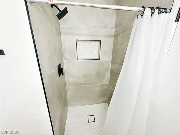 $2,590 | 7040 Encore Way, Las Vegas, NV 89119