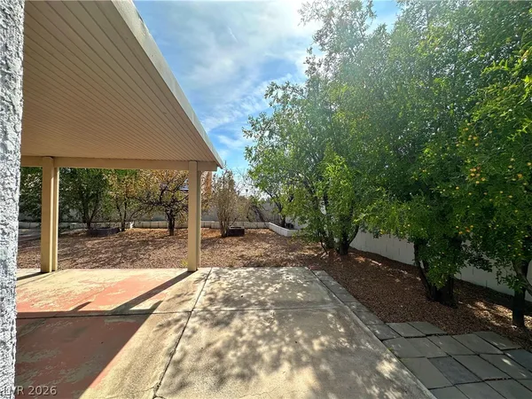 $2,590 | 7040 Encore Way, Las Vegas, NV 89119