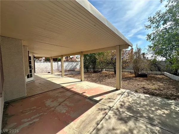 $2,590 | 7040 Encore Way, Las Vegas, NV 89119