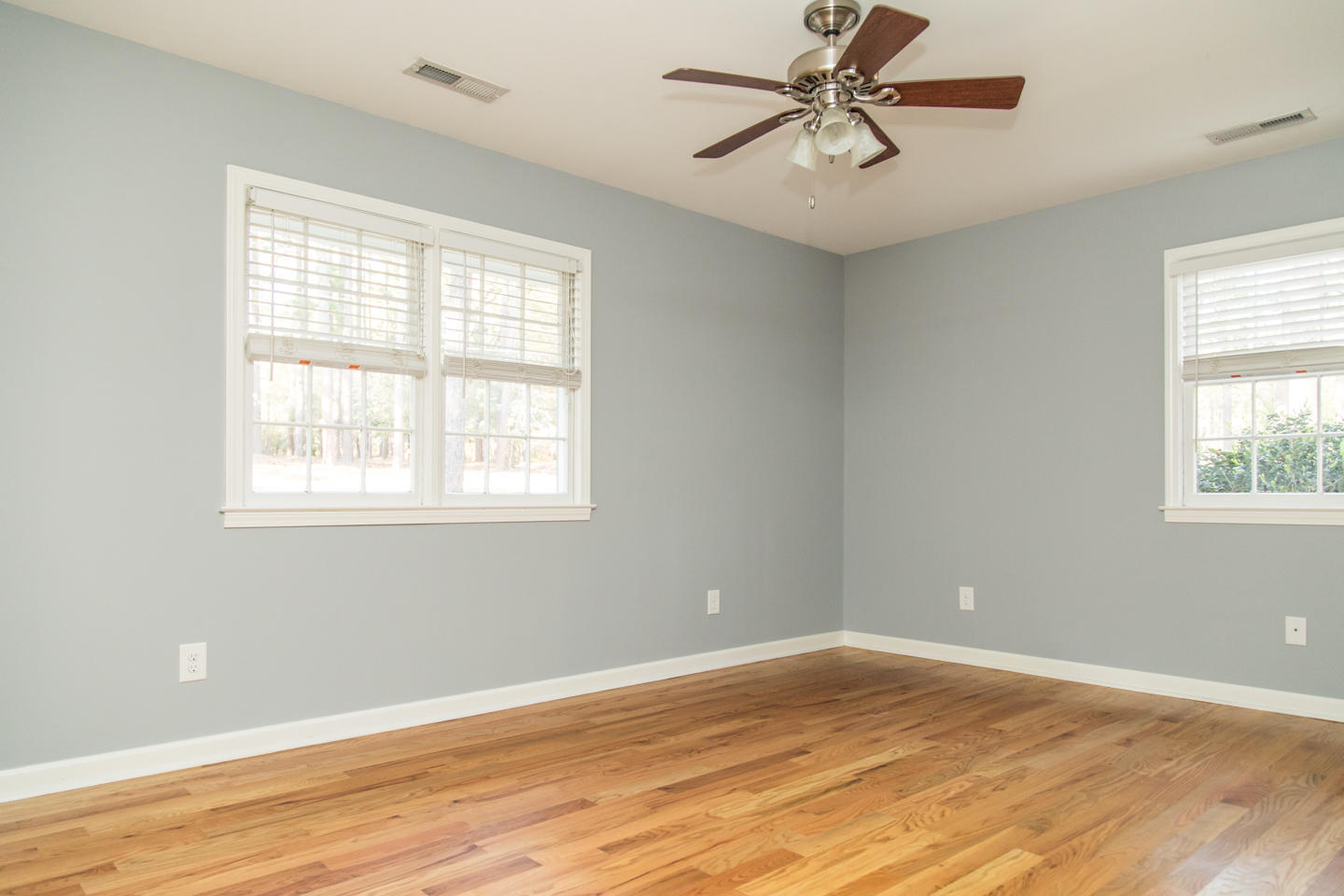 501 Sun Road Aberdeen, NC 28315 - Photo 10 of 27 4T2A5933