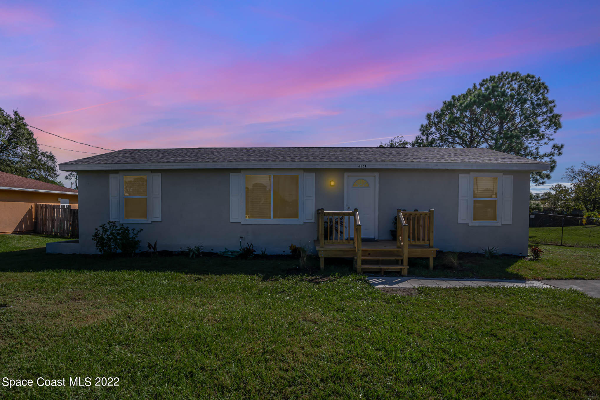 6361 Hunt Road Cocoa, FL 32927 - Photo 9 of 30 DSC00060-Edit