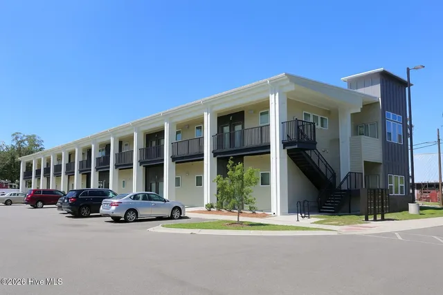 $1,250 | 203 Wright Street, Unit 110, Wilmington, NC 28401