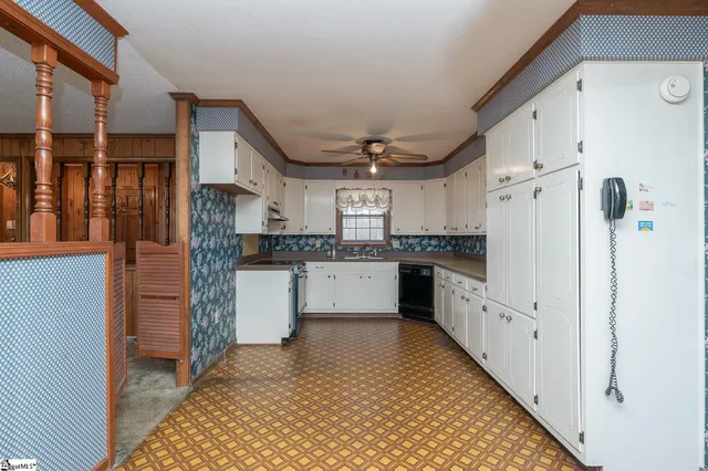 $225,000 | 221 Greenland Road, Anderson, SC 29626