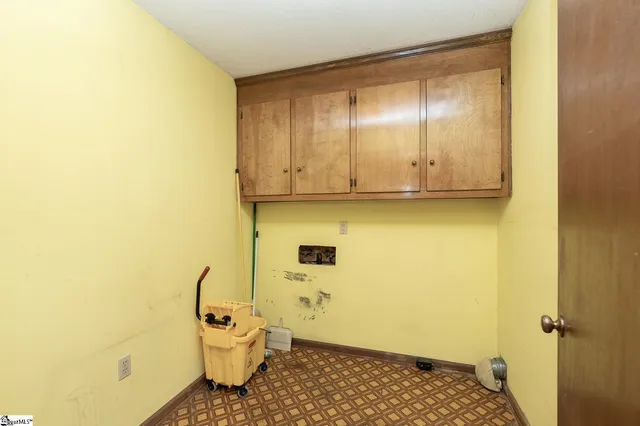 $225,000 | 221 Greenland Road, Anderson, SC 29626