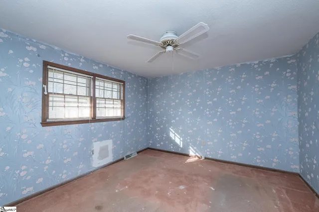 $225,000 | 221 Greenland Road, Anderson, SC 29626