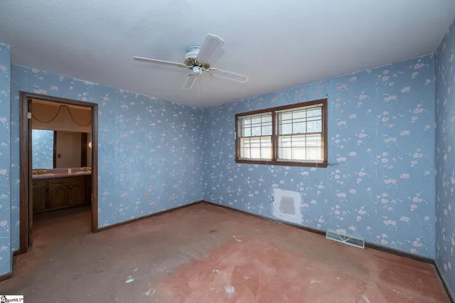 $225,000 | 221 Greenland Road, Anderson, SC 29626