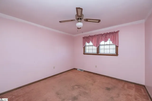 $225,000 | 221 Greenland Road, Anderson, SC 29626