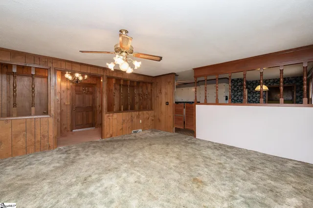 $225,000 | 221 Greenland Road, Anderson, SC 29626