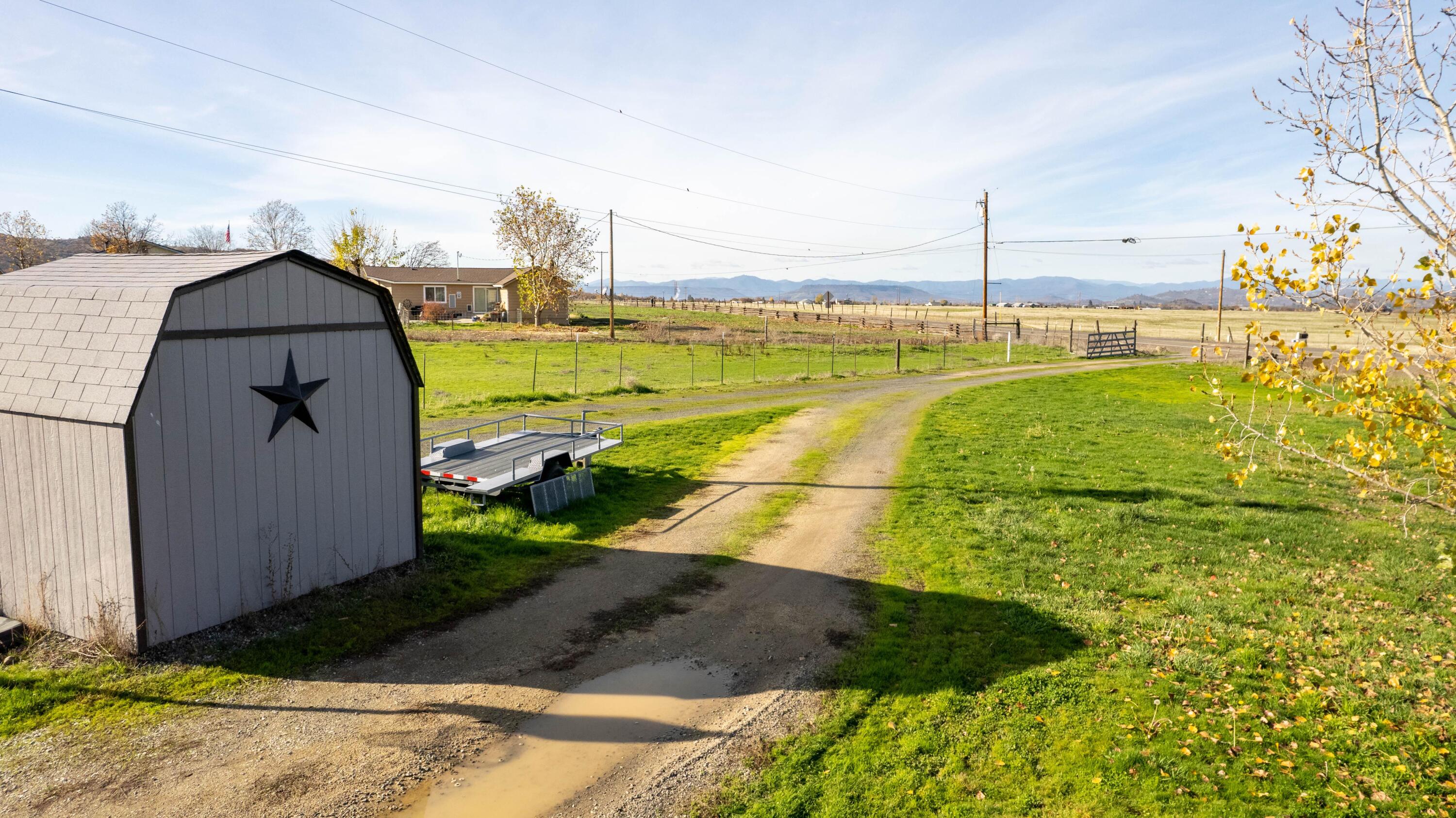 2528 East Antelope Road Eagle Point, OR 97524 - Photo 20 of 21 21