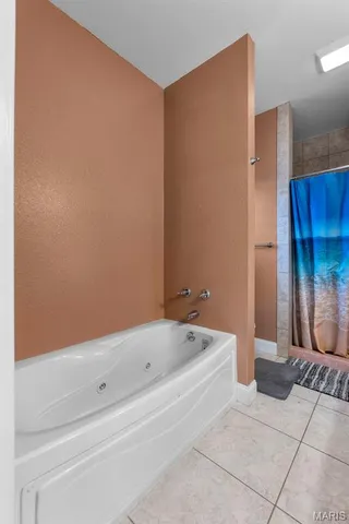 $327,500 | 2264 Oak Street, Jackson, MO 63755