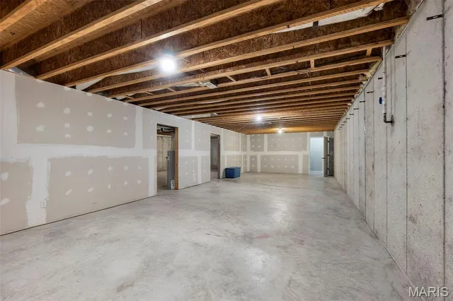 $327,500 | 2264 Oak Street, Jackson, MO 63755