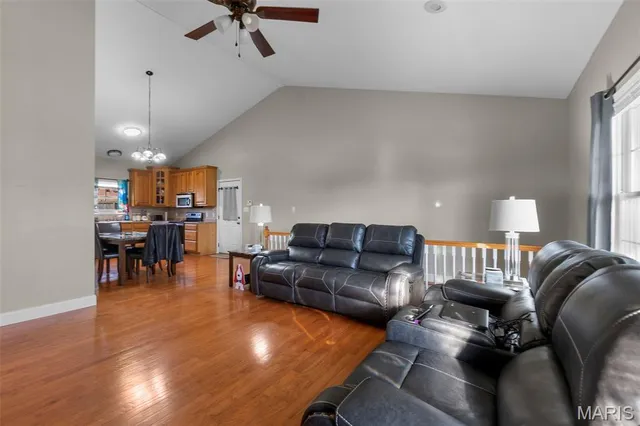 $327,500 | 2264 Oak Street, Jackson, MO 63755