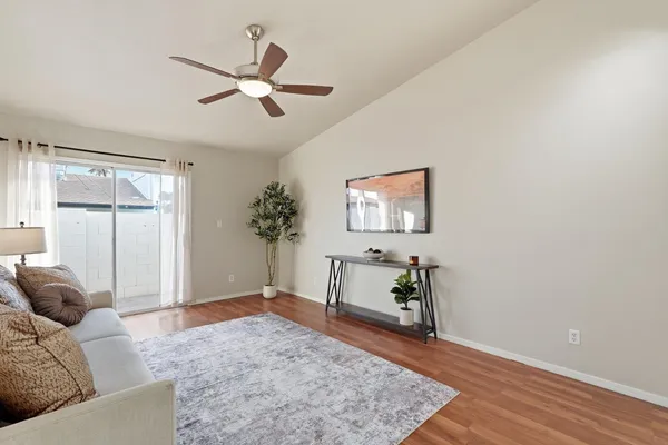 $1,700 | 3039 North 38th Street, Unit 1, Phoenix, AZ 85018