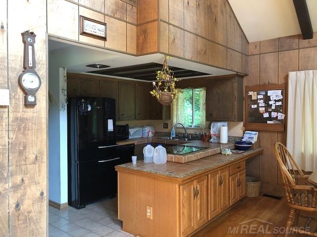 7151 Marsh Road Marine City, MI 48039 - Photo 6 of 18 31388204-5.JPG