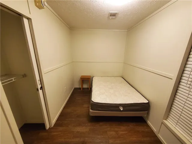 $1,400 | 32782 Highway 11, Buras, LA 70041