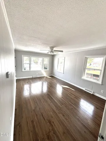 $1,400 | 1510 Fairview Street, Dunn, NC 28334