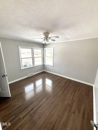 $1,300 | 1510 Fairview Street, Dunn, NC 28334