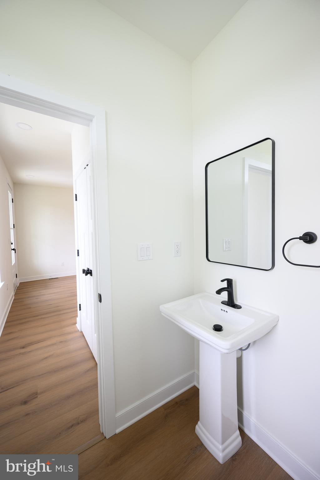 35 West Cohawkin Road Clarksboro, NJ 08020 - Photo 11 of 38
