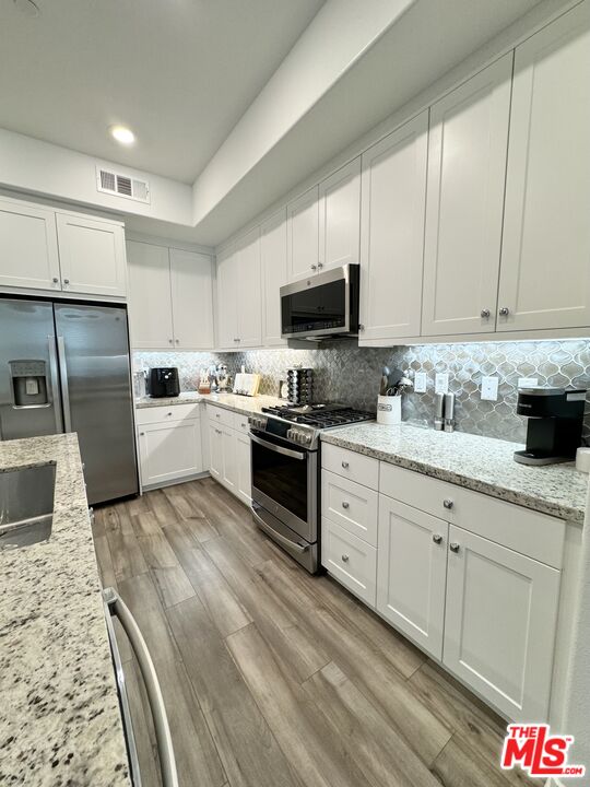 26976 Prospector Road, Unit 203 Valencia, CA 91381 - Photo 6 of 23