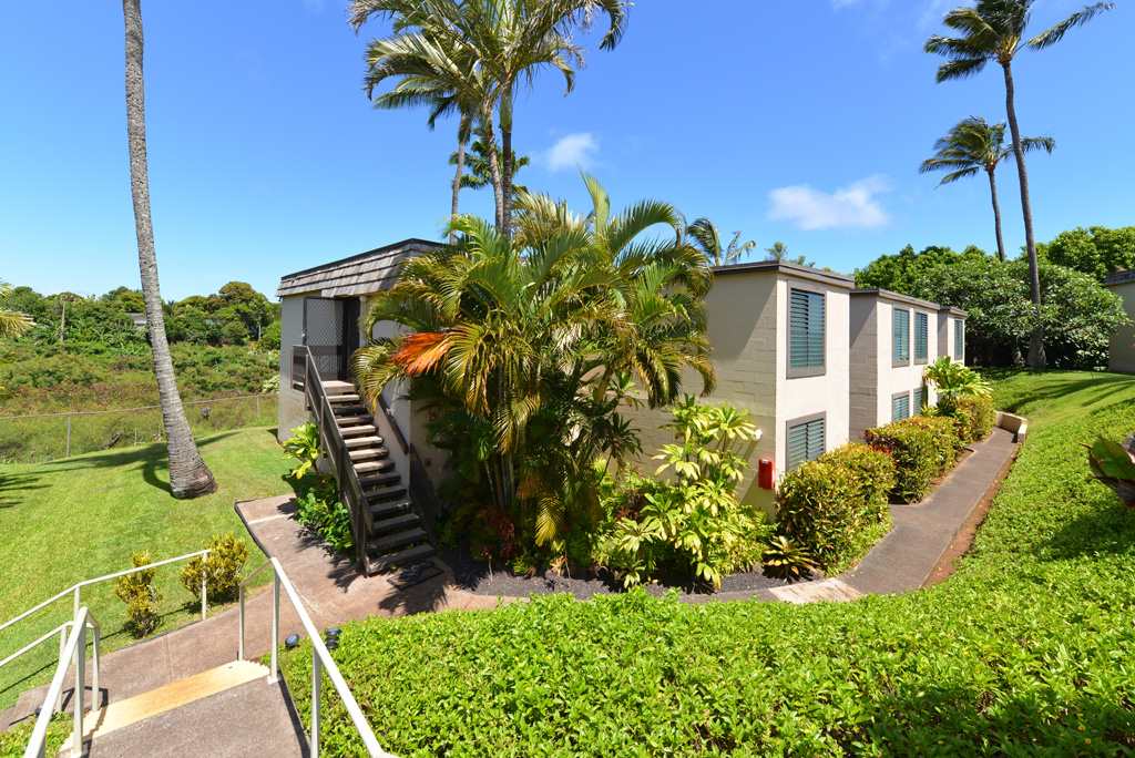 120 Hui Rd F, Unit 12D Lahaina, HI 96761 - Photo 18 of 25 Gallery Image 18