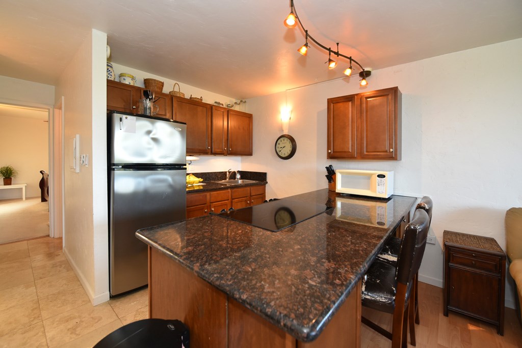 120 Hui Rd F, Unit 12D Lahaina, HI 96761 - Photo 2 of 25 Gallery Image 2
