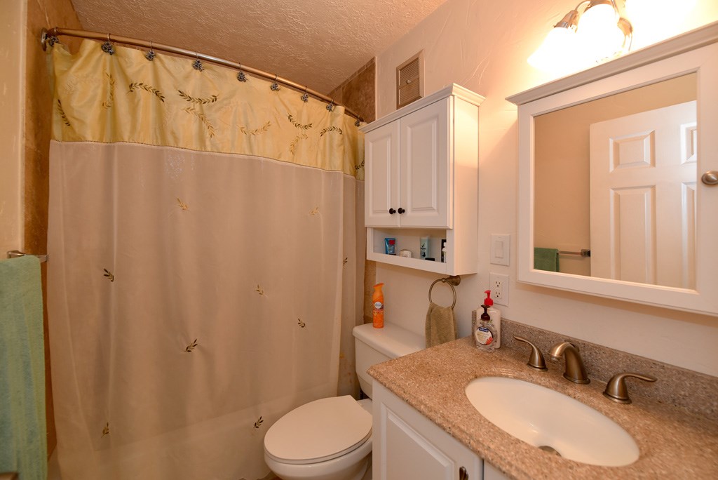 120 Hui Rd F, Unit 12D Lahaina, HI 96761 - Photo 5 of 25 Gallery Image 5