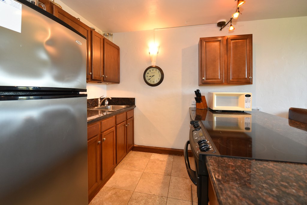 120 Hui Rd F, Unit 12D Lahaina, HI 96761 - Photo 10 of 25 Gallery Image 10
