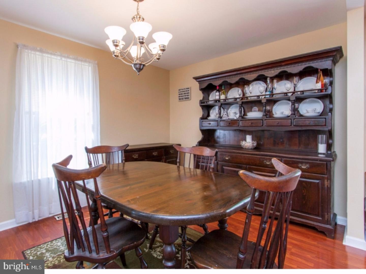 162 Greendale Road Philadelphia, PA 19154 - Photo 6 of 25