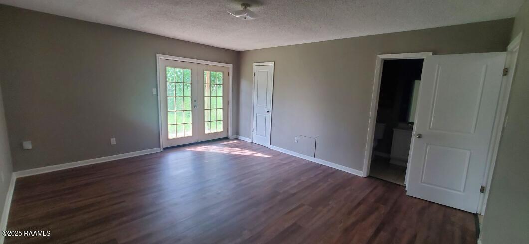 214 Rials Drive, Unit B Lafayette, LA 70508 - Photo 9 of 11 Screenshot 2025-04-02 10.56.44 AM