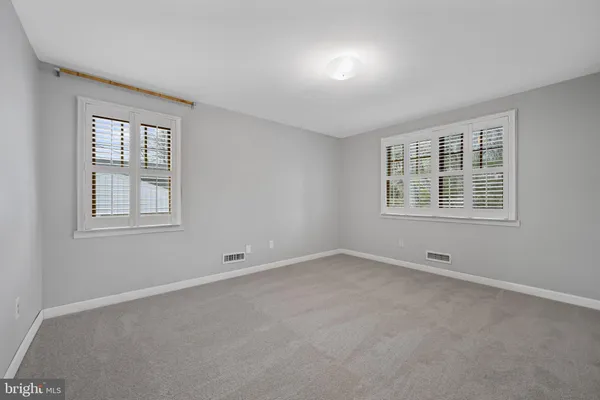 $2,850 | 922 Beaverbank Circle, Towson, MD 21286