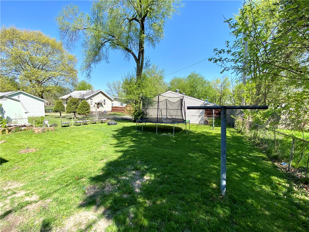 1124 Cushing Street Decatur, IL 62526 - Photo 30 of 32