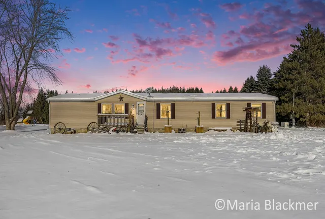 $315,000 | 1451 West Charles Road, Ionia, MI 48846