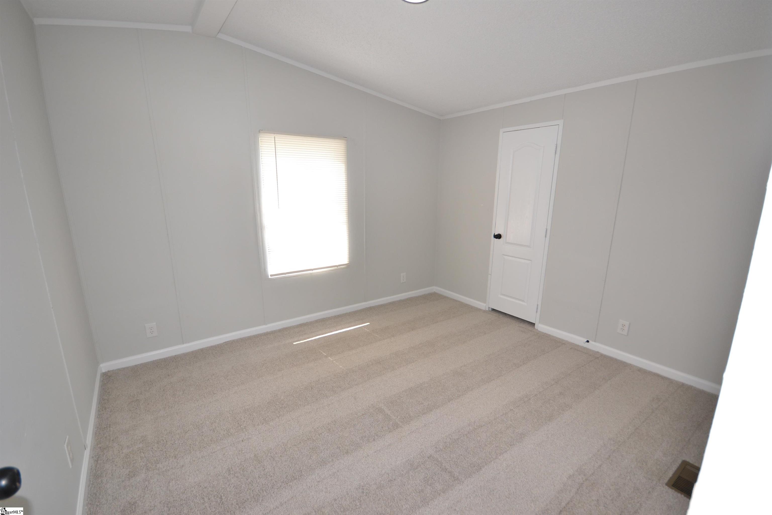 377 Forest Dale Road Marietta, SC 29661 - Photo 11 of 14 Gallery Image 11