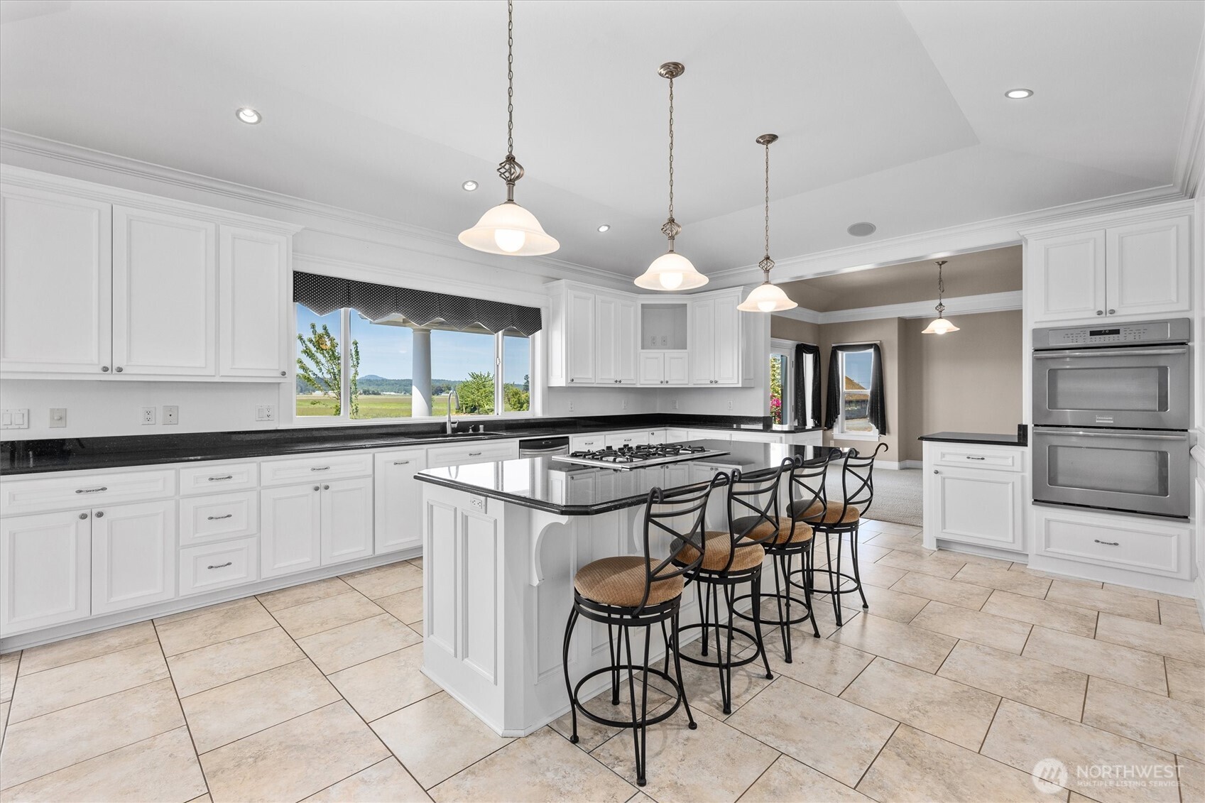 15714 Laconner Whitney Road La Conner, WA 98257 - Photo 12 of 40