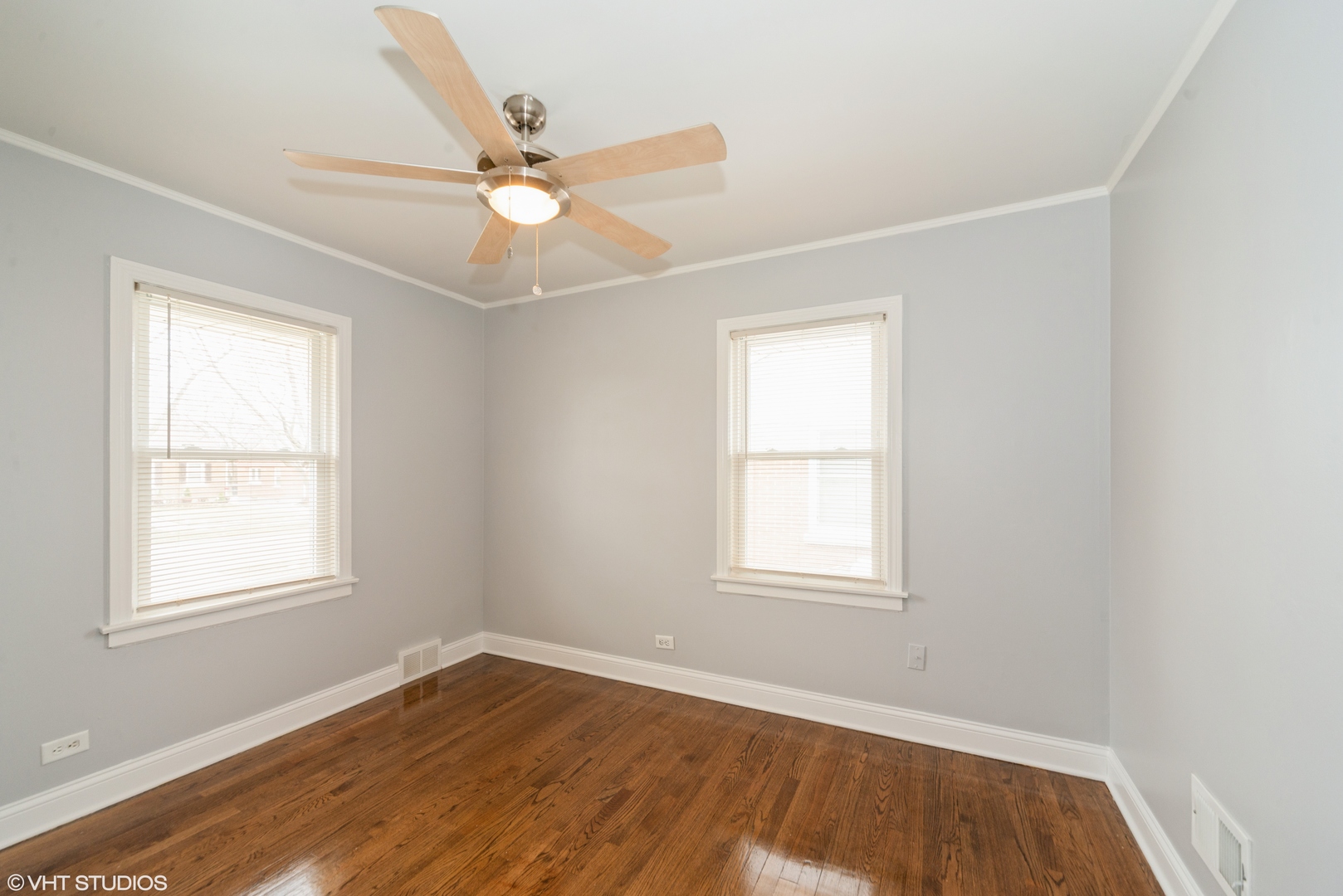 1241 North Irving Avenue Berkeley, IL 60163 - Photo 5 of 12
