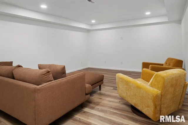 $505,000 | 3209 East 18th Place, Davenport, IA 52803