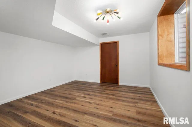 $505,000 | 3209 East 18th Place, Davenport, IA 52803