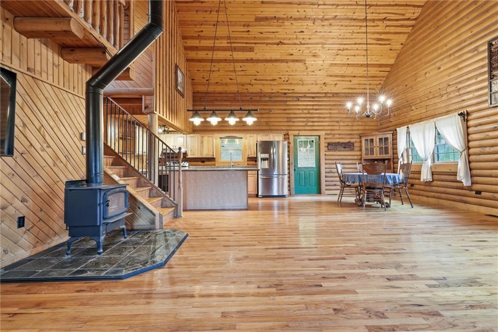 527 Little Creek Road Amity, PA 15311 - Photo 8 of 50