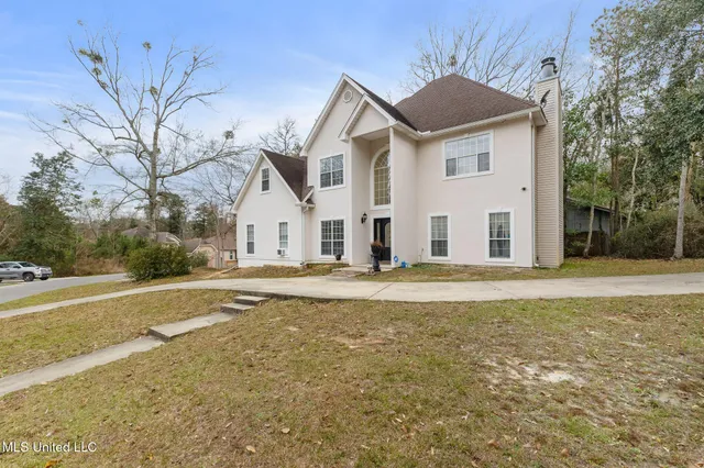 $359,000 | 550 Alakoko Place, Diamondhead, MS 39525