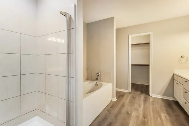 $1,955 | 17819 Yellow Birch Trail, Humble, TX 77346