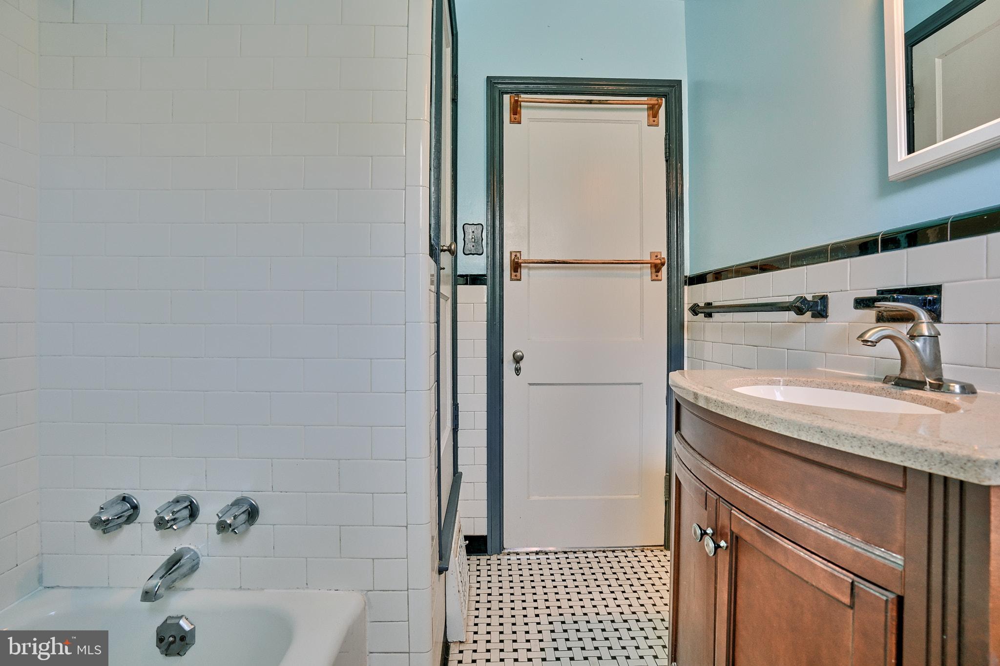 1215 64th Street Rosedale, MD 21237 - Photo 24 of 38