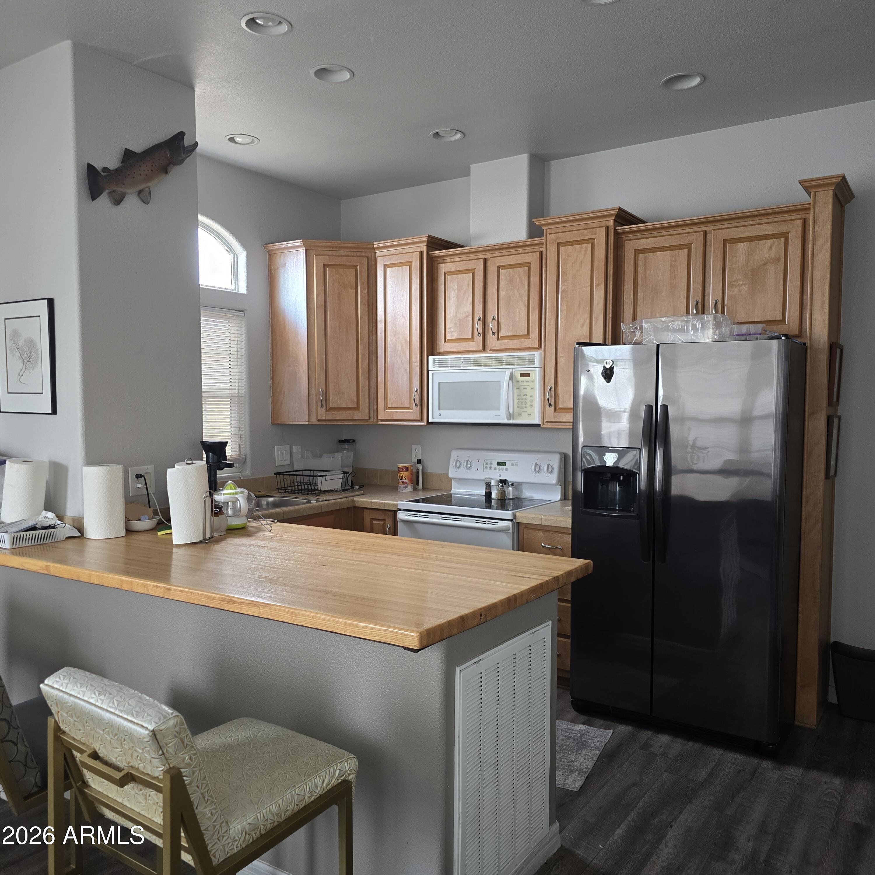 205 West Bell Road, Unit 137 Phoenix, AZ 85023 - Photo 3 of 19