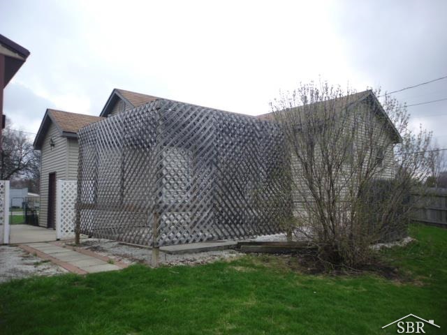 10 West Beaver Road Kawkawlin, MI 48631 - Photo 20 of 20 31193002-19.JPG