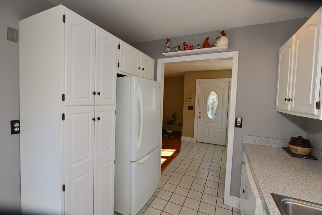 80 North Road Bedford, MA 01730 - Photo 14 of 30 Gallery Image 14