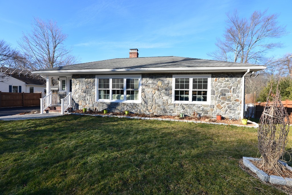80 North Road Bedford, MA 01730 - Photo 2 of 30 Gallery Image 2